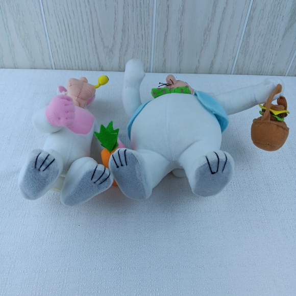 Popeye's Popeye An Wimpy As Bunny Rabbit plush 12" basket w hamburger plush 2004 - Picture 8 of 15